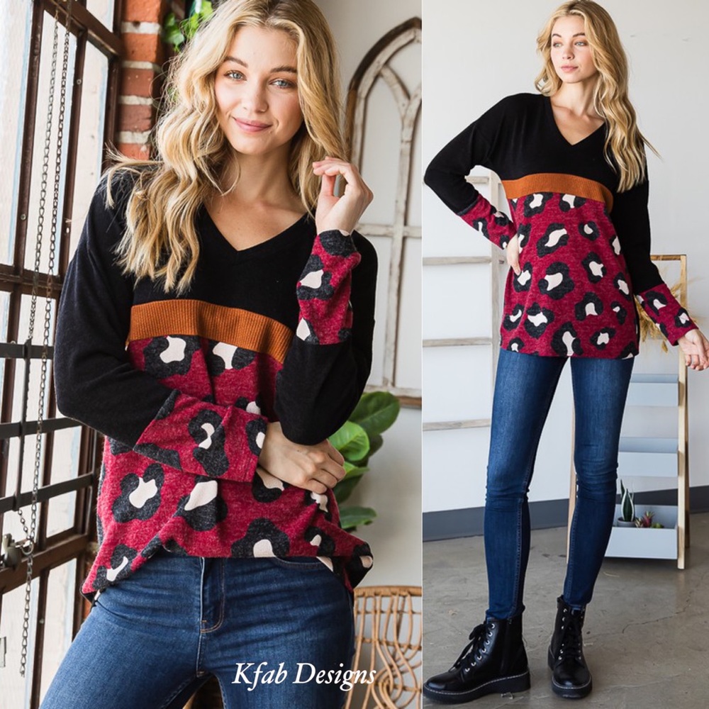 ❤️LAST 1! V Neck Soft Ribbed Color Block Animal Print Contrast Top! - Picture 2 of 12